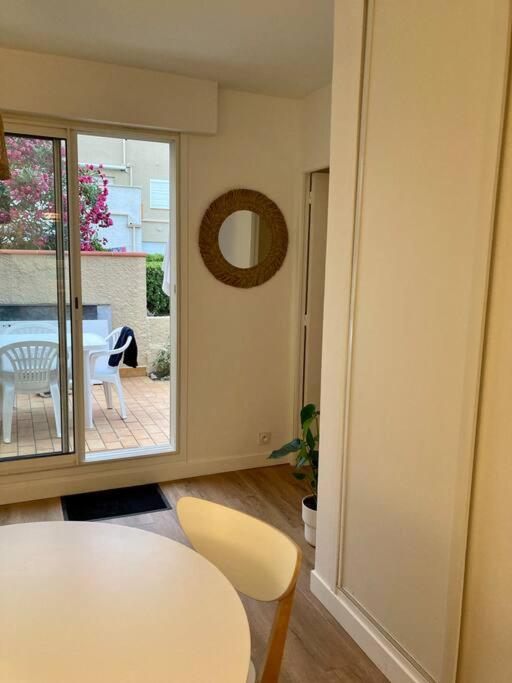 Le grand large 3 pièces en rez de jardin, avec terrasse et accès direct à la plage à pied - 4