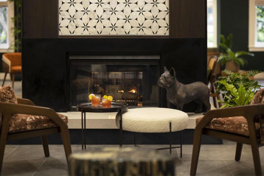 The Steward, Santa Barbara, a Tribute Portfolio Hotel photo