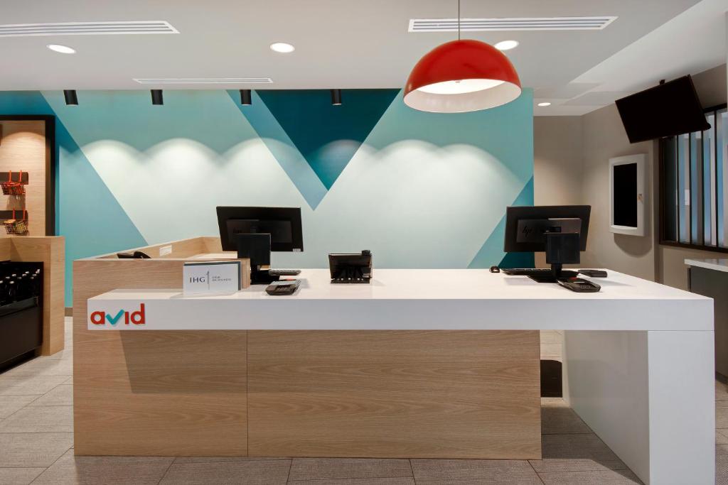 フロント・ロビー