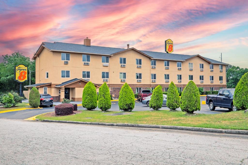 Super 8 by Wyndham Augusta Ft Eisenhower Area, Augusta
