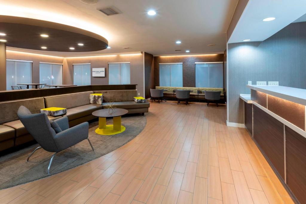 SpringHill Suites Rochester Mayo Clinic Area/Saint Marys photo