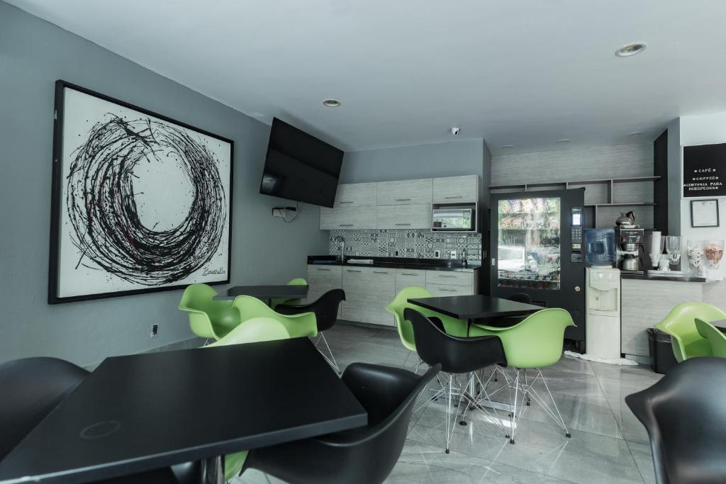 Facilities, HOTEL LEMON GREEN -Zona Expo Frente al Centro de Convenciones in Guadalajara