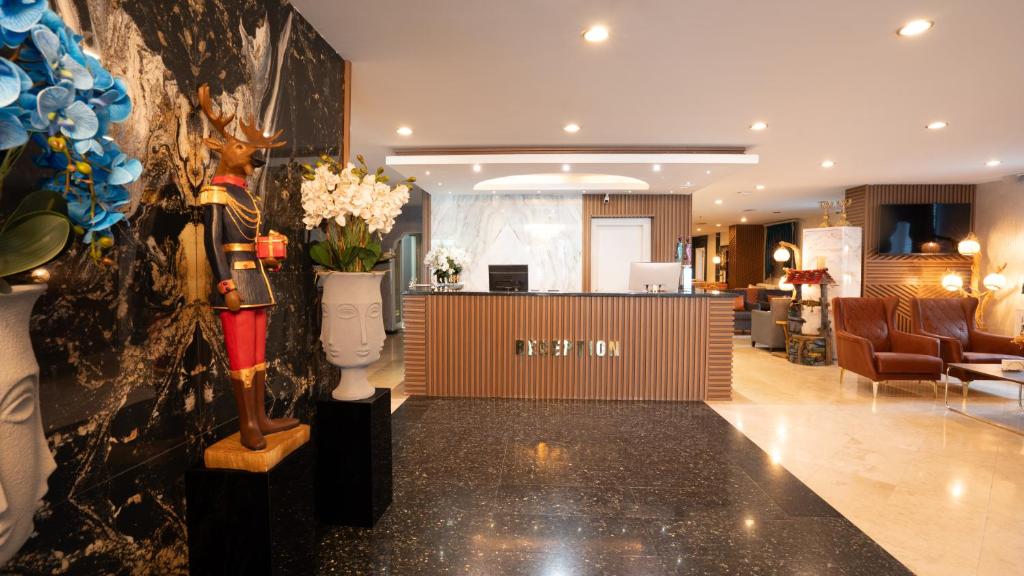 GRAND ANI HOTEL photo