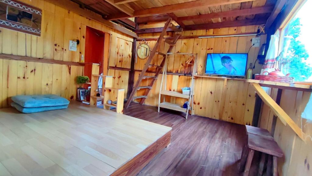 To Chim Ri Homestay Mang Đen photo