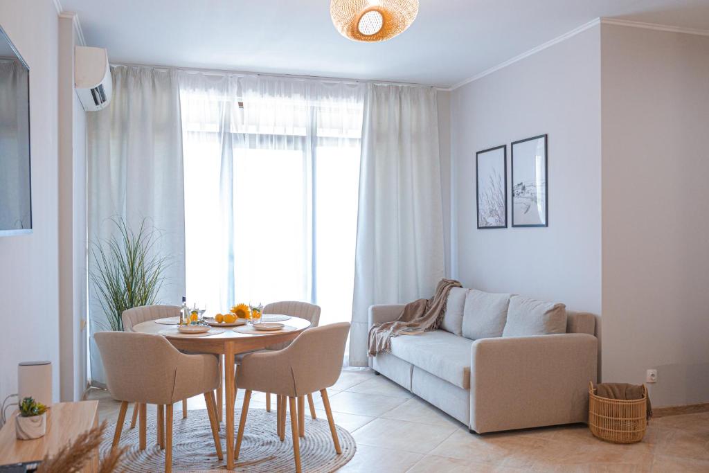 Дизайнерско Студио в Модерна сграда -Молимаркс Делукс Студио Бургас, Burgas