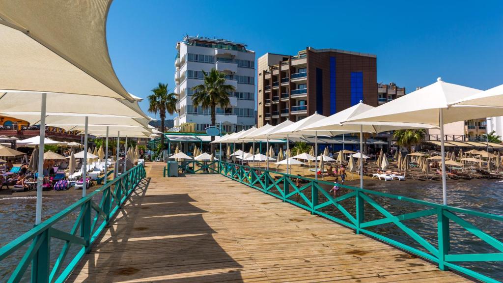 Honeymoon Beach Marmaris photo