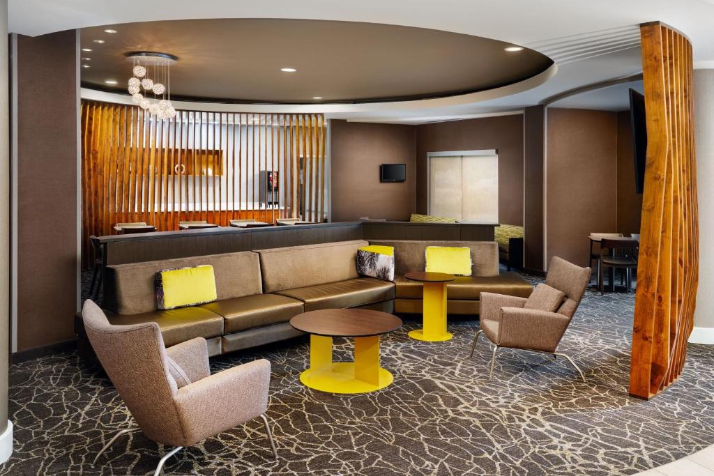SpringHill Suites Boulder Longmont photo