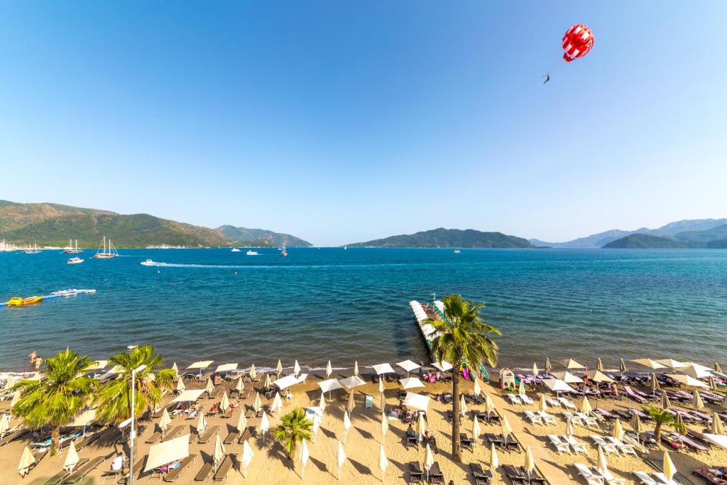 Honeymoon Beach Marmaris photo