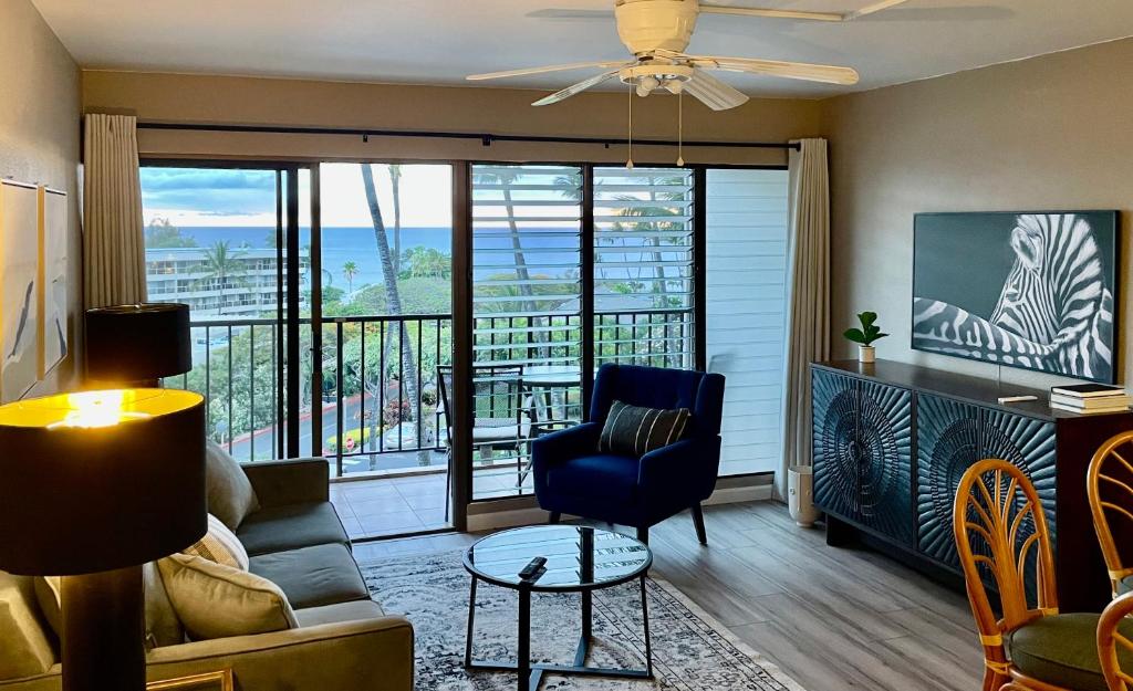 DELUXE PANORAMIC OCEAN VIEW - Dual AC - RENOVATED - FULLY EQUIPPED - SELF MGMT FREE PARKING, Wailea