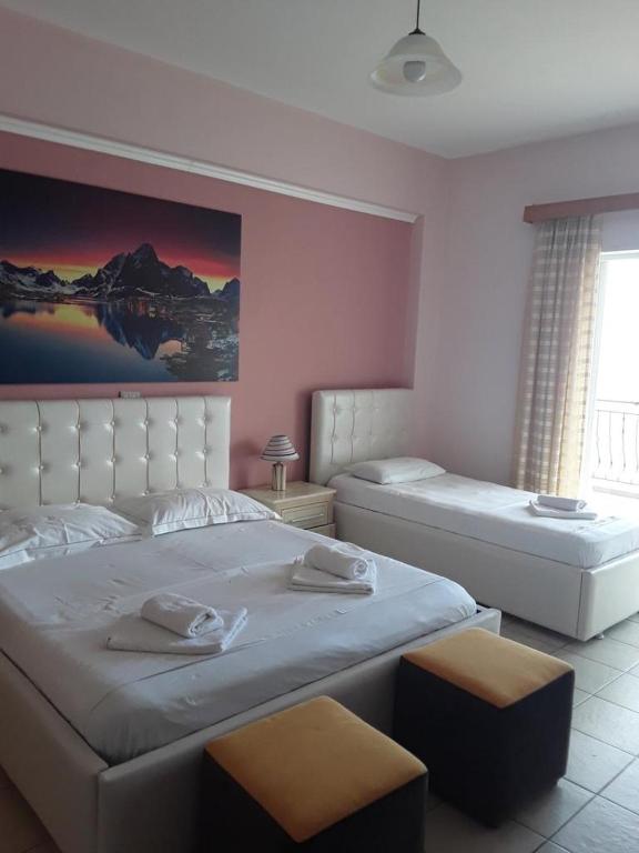 Hotel Odhisea Qeparo photo