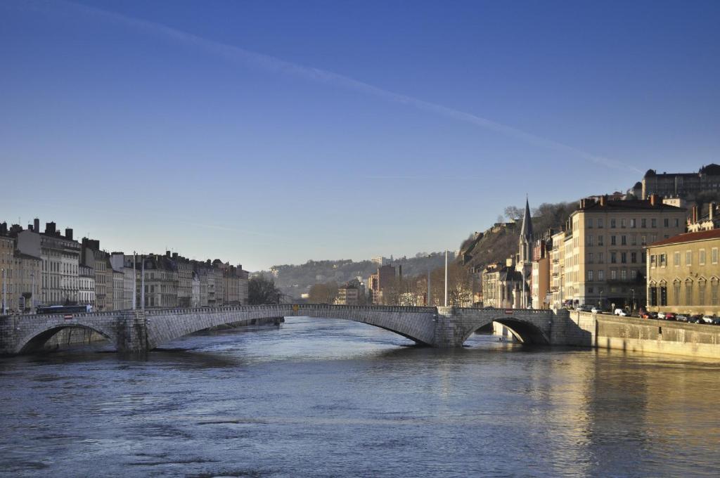 Hotel Ibis Budget Lyon Eurexpo - photo