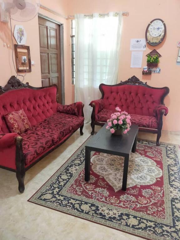 Homestay AriNah Bkt Bunga M U S L I M photo