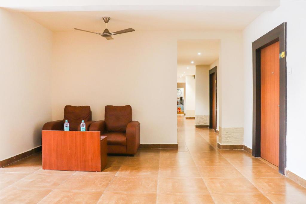 Collection O Hotel Kk Trends photo