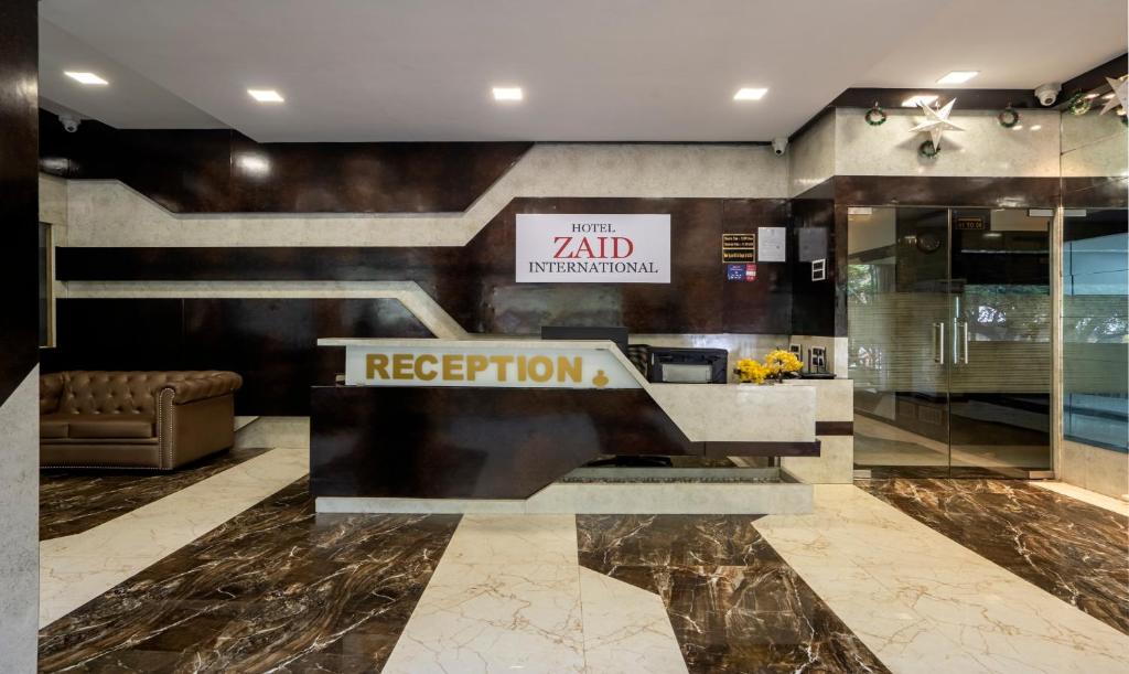 Super OYO Capital O Hotel Zaid International Near L&T Sakinaka & IIT POWAI photo