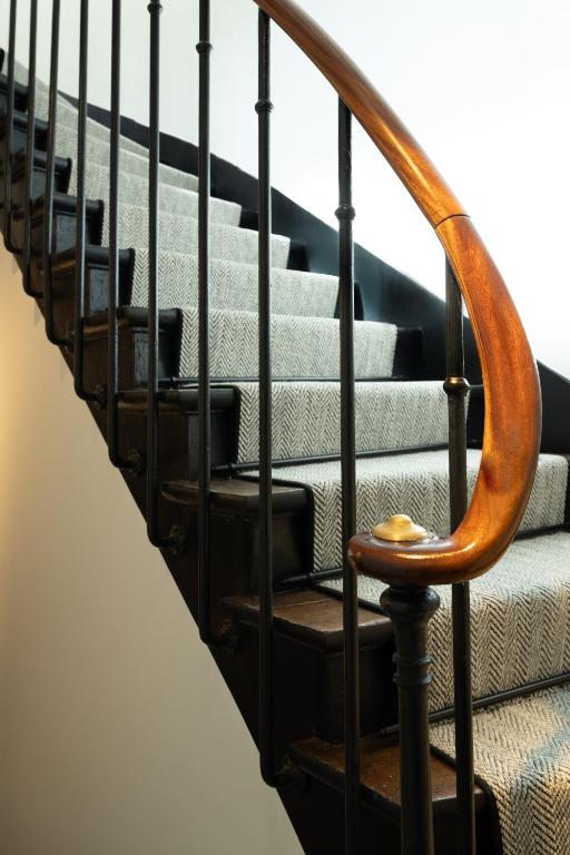 フロント・ロビー