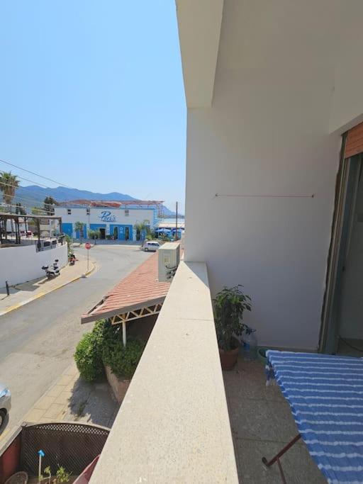 Cosy flat next to beach, Kyrenia