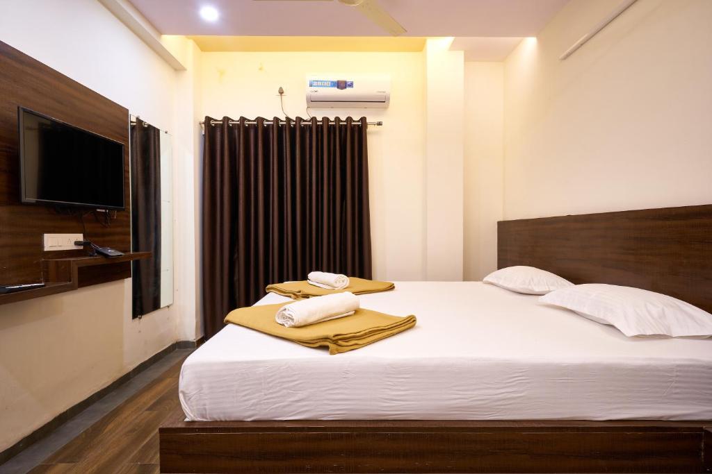 Hotel Ranjan Deluxe photo