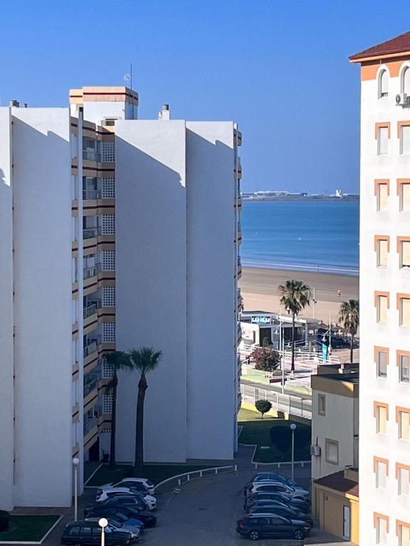 Apartamento en primera línea de playa Valdemar 1 - 4