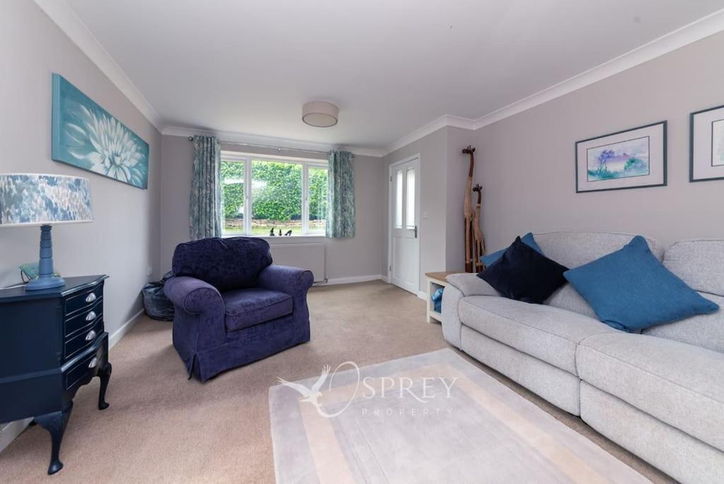 Bellamy Road - 3 Bedroom home