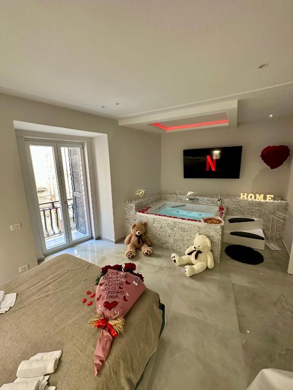 Michy Apartment, Neapol