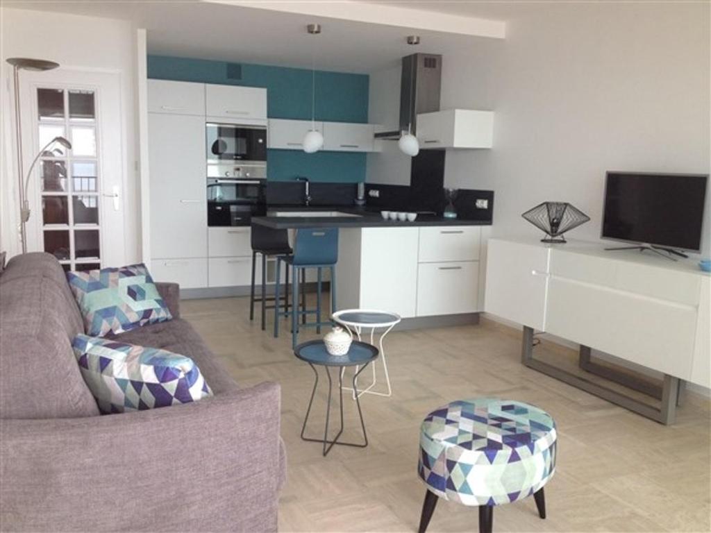 Studio rénové avec terrasse sud et vue mer - FR-1-331-54 - 3