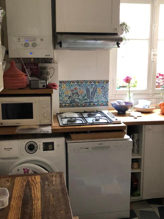 Nice and practical apartment to enjoy Paris close to Montmartre - 2