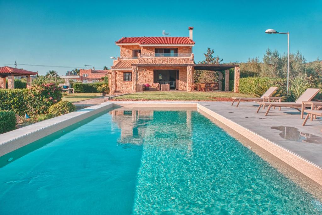 Sounio Beachfront Villa
