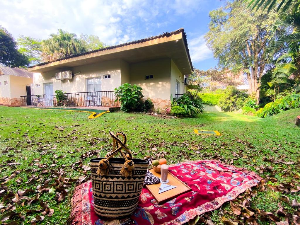 Hotel Campestre Santa Monica Pance — Hotel in Cali