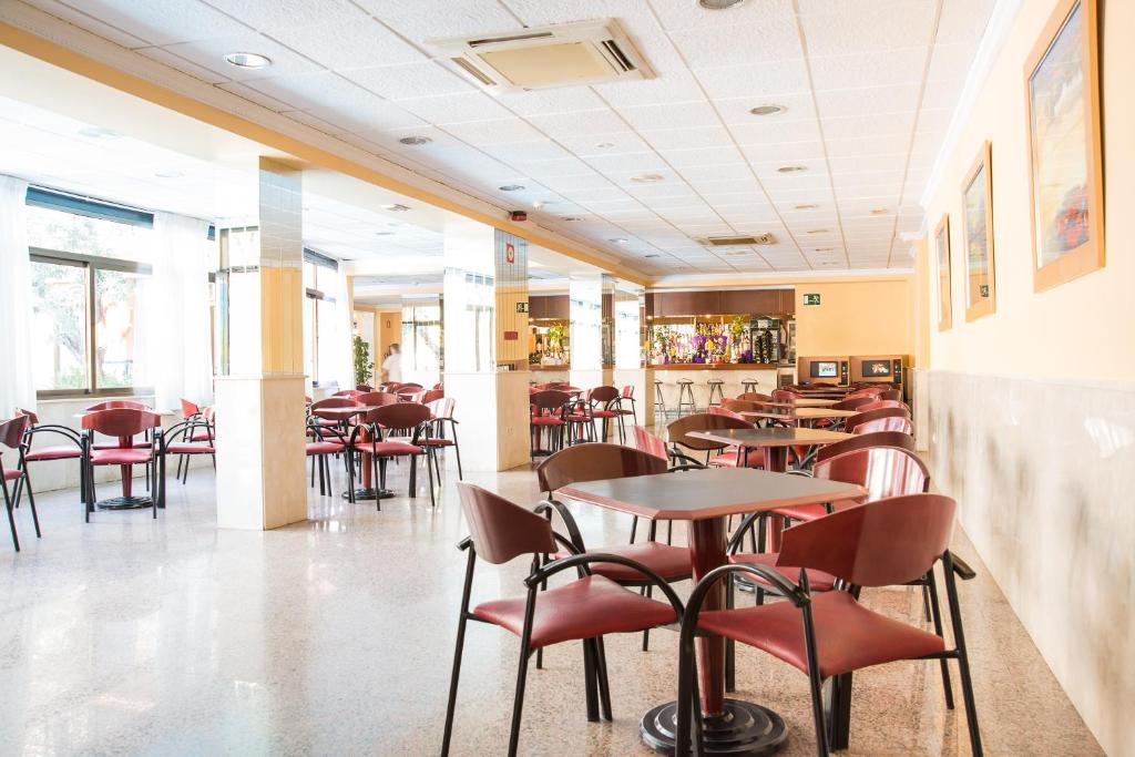 Hotel Camposol — Restaurant & bars in Benidorm, Valencian Community