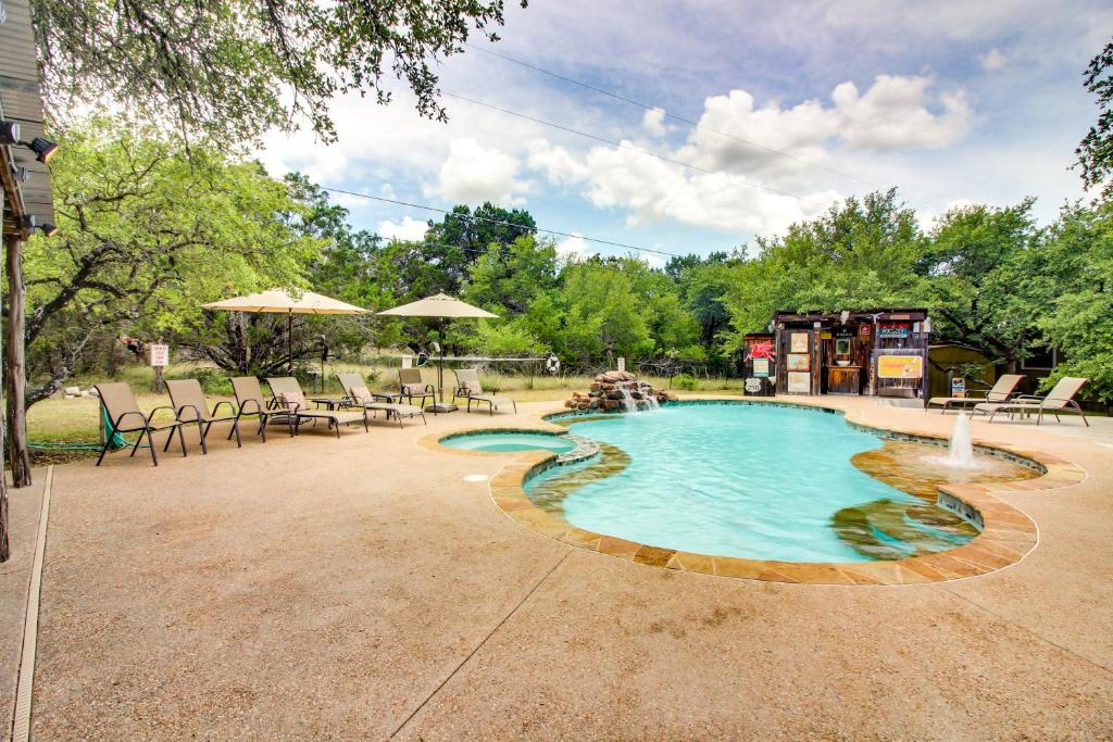 Whitetail Ridge Retreat
