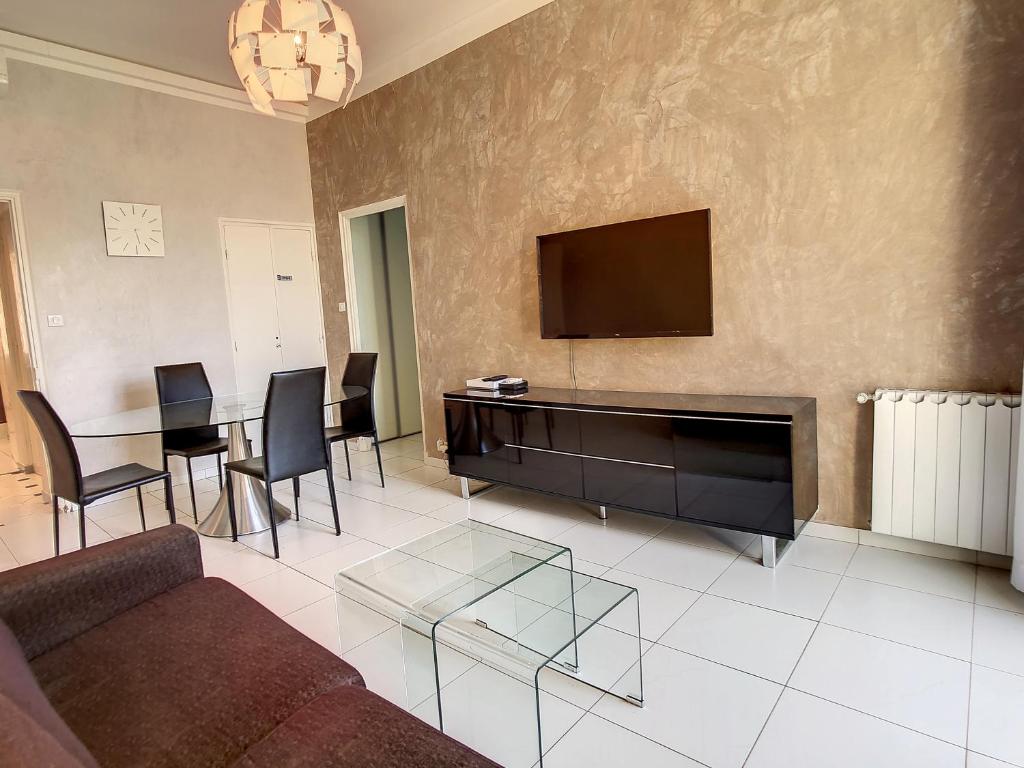 Quality 1 bedroom rue du Canada 5 mins Croisette 208 - 4