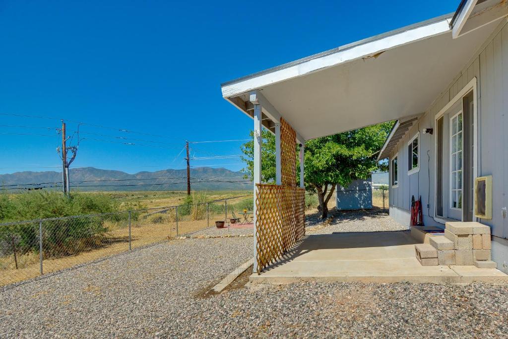 Charming Cottonwood Home Near Hiking and Wineries!