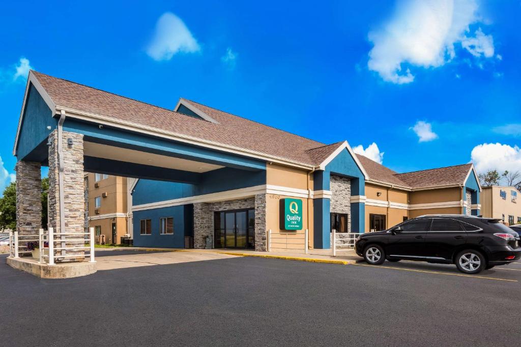 Quality Inn Des Moines photo