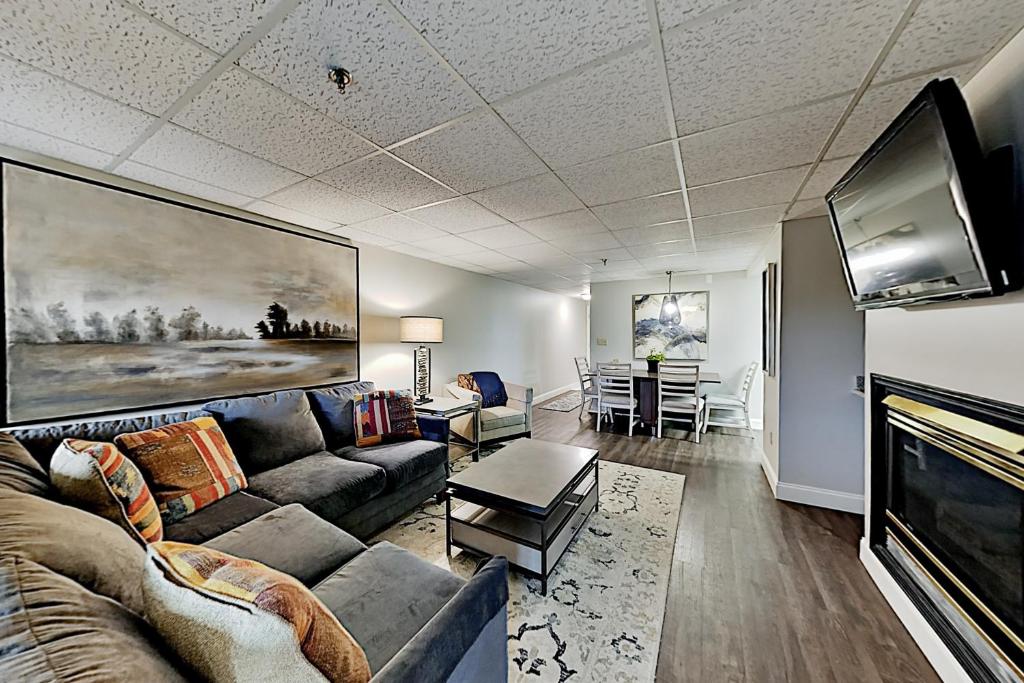 River Secret & River Hideout, Pigeon Forge