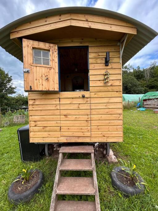 Ty Gwenyn, Coity Bach photo 5
