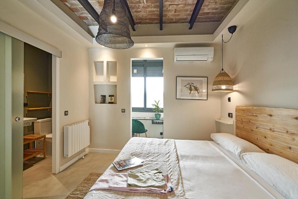 AinB Eixample-Miro Apartments - 2