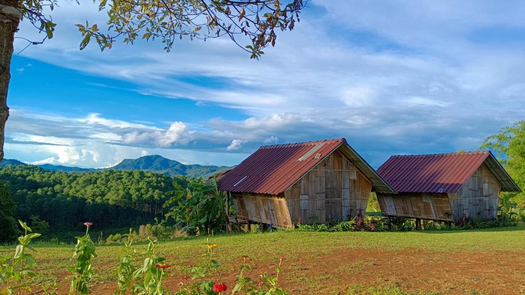 ไร่นิธิสุนทร ใกล้ปางอุ๋งไม่ไกลรักไทย — Hotel in Mae Hong Son