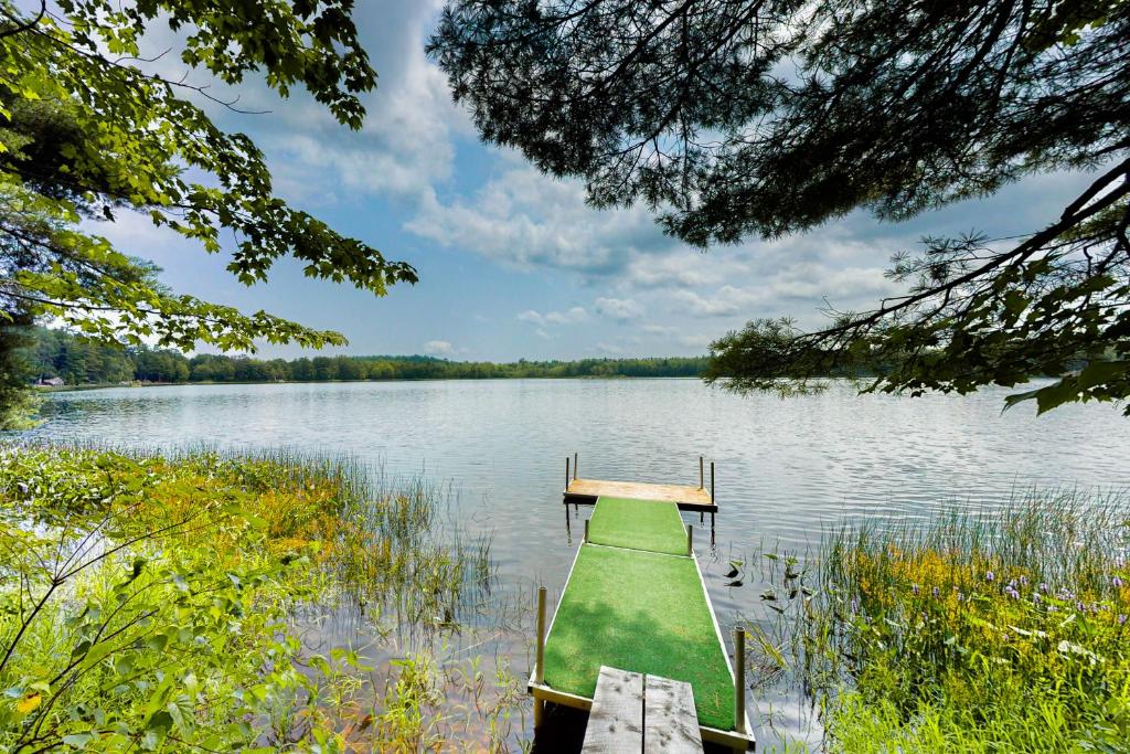 The Lazy Lumberjack Cottages, Franklin