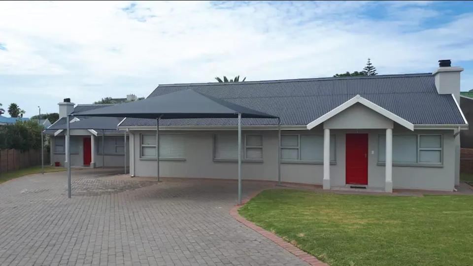 Aandblom 5, Stilbaai