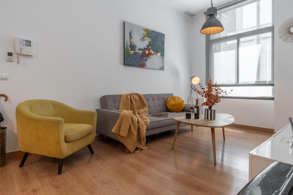 tuGuest Postigo II Catedral Apartment - Free parking - 3