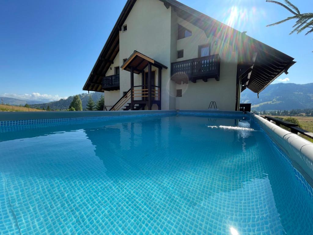 Nordic Vila - Domeniile Dorna Escape, Şaru Dornei