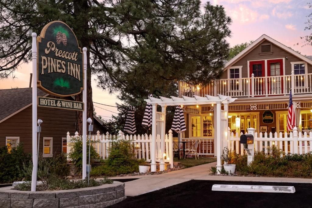 Prescott Pines Inn — Hotel in Prescott (AZ)