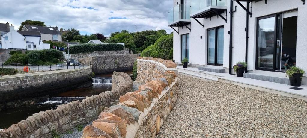 The Quays Apartment, Annalong