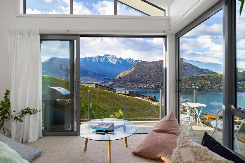 Elite Holiday Homes - Summit View — Hotel in Queenstown