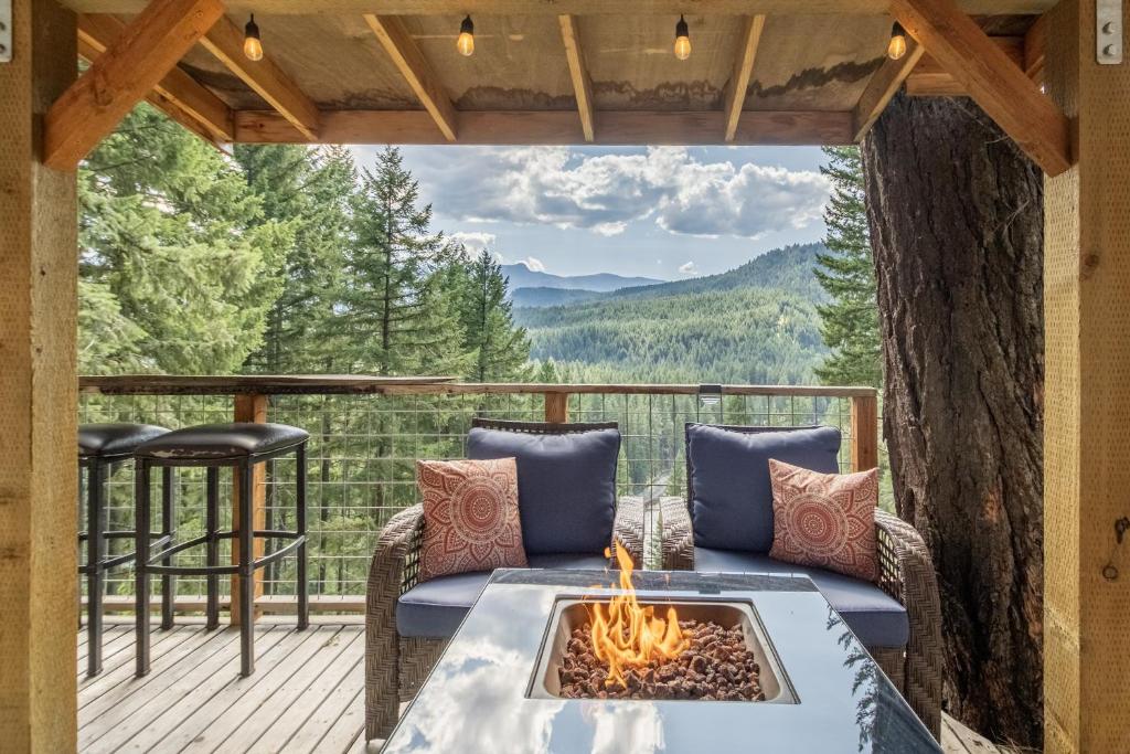 Das Tree Haus by NW Comfy Cabins, Leavenworth