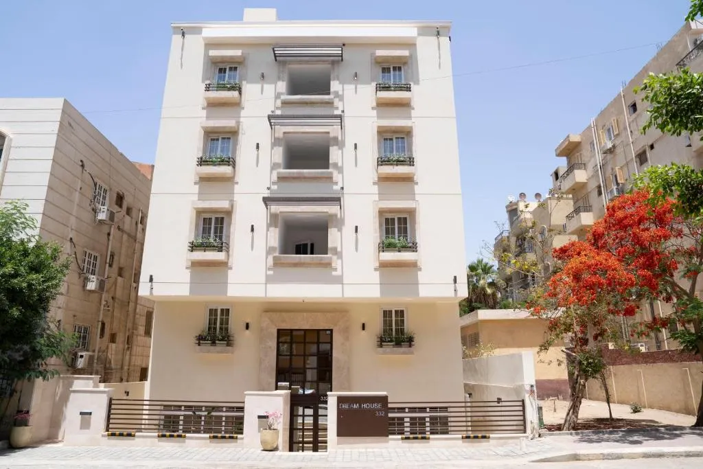 Dream House, hotel in 6th Of October