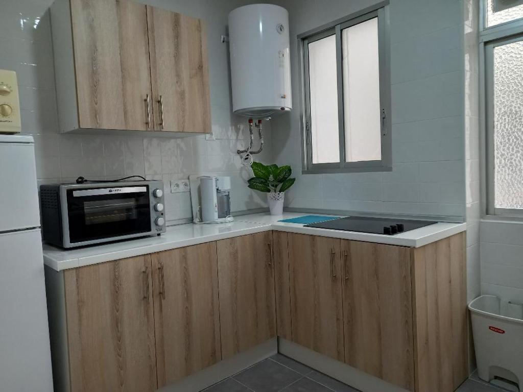 central apartment with large terrace malaga - 5