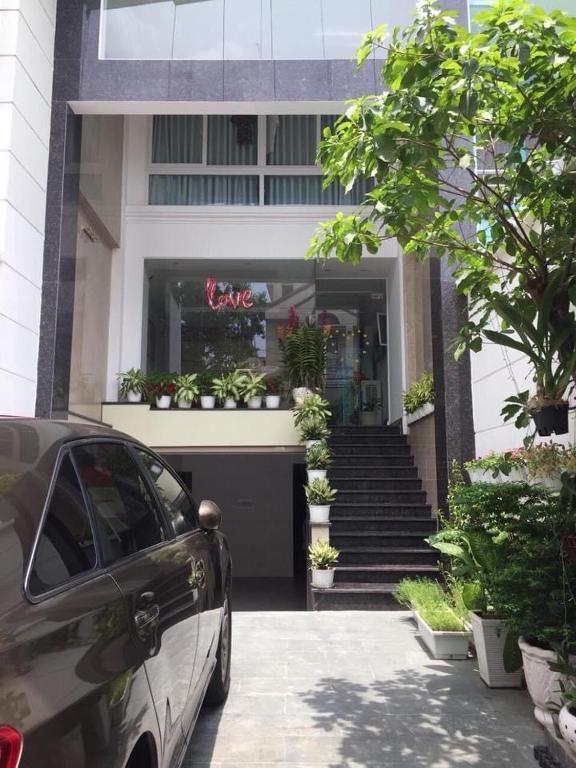 Love Hotel photo