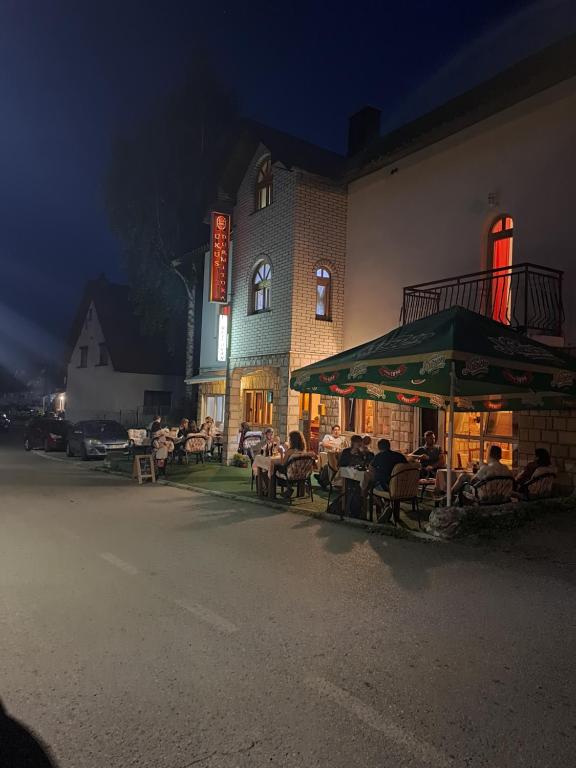 Guesthouse Ukus Durmitora — Hotel in Zabljak