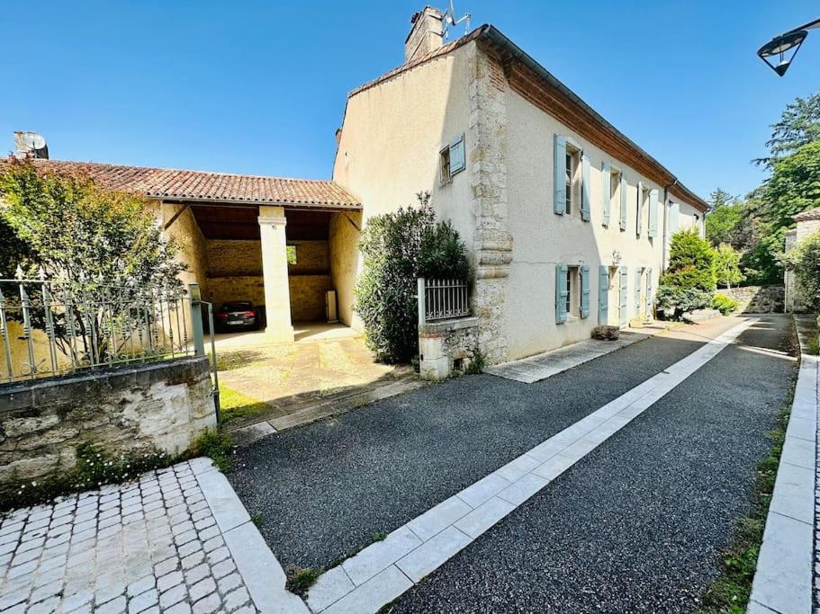 Maison en pierre 424 m²